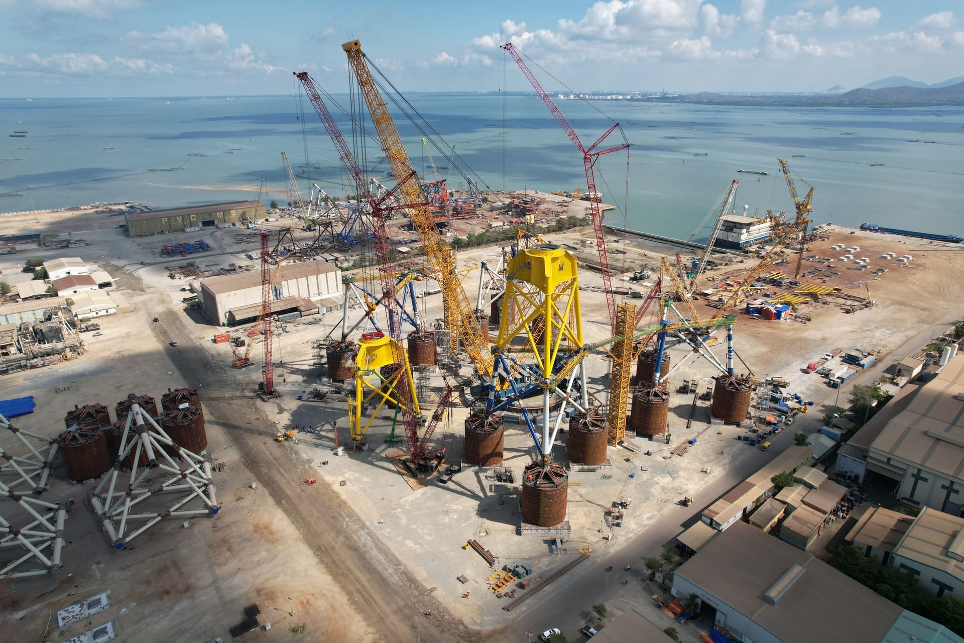 Dự án Greater Changhua 2B&4 Offshore Wind Farm (CHW2204)